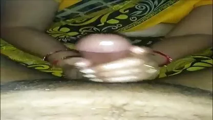 एक सौना में दो वेश्याओं का आदेश दिया। इंग्लिश सेक्सी मूवी फिल्म