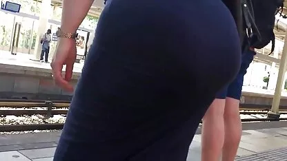 21Sextreme हॉट GILF युवा सह हो जाता इंग्लिश सेक्सी वीडियो मूवी है