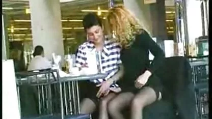 एक आदमी इंग्लिश मूवी सेक्सी होटल के कमरे में सींग का बना हुआ किशोर फूहड़ fucks
